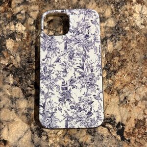 Floral Pattern iPhone 15 Case - Blue and White